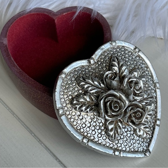Heart Shape Jewelry Box Trinket Silver Cover - Picture 1 of 11